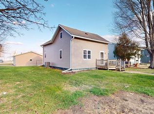 101 Benson St, Alta, IA 51002