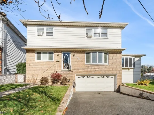 22 Kennedy Ct, Lyndhurst Twp., NJ 07071