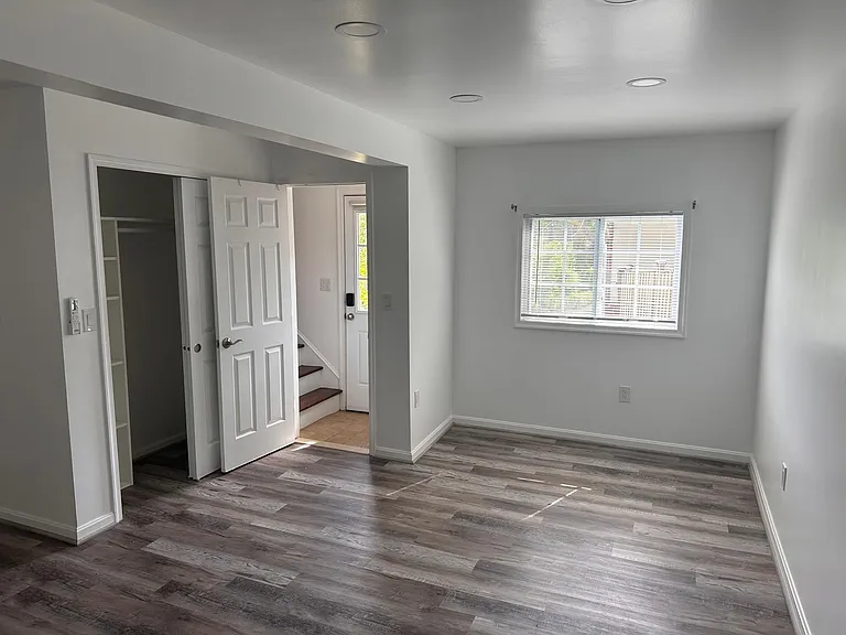 Bradley Blvd — Photo 2