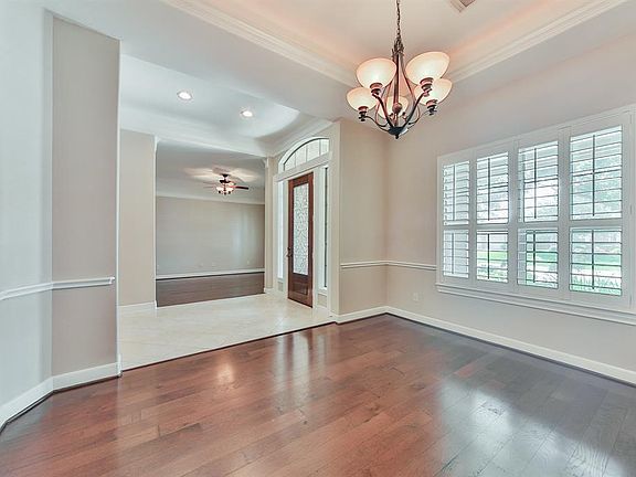 4th image of 9306 Brady Branch Ln
