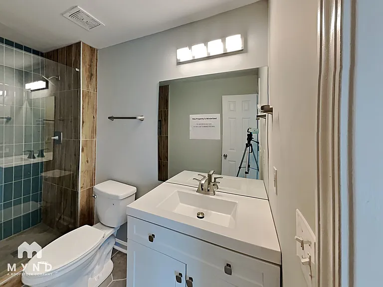 480 Rockwell St SW — Photo 11