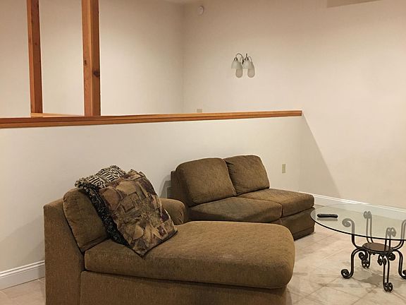 3rd image of 19895 Wildwood West Dr Unit B