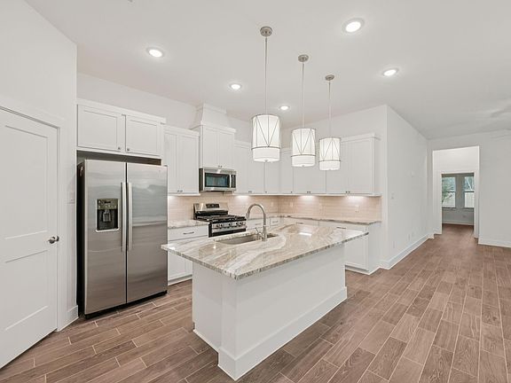 6th image of this home