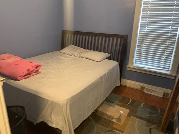 5th image of 247 Loring Ave Floor 1
