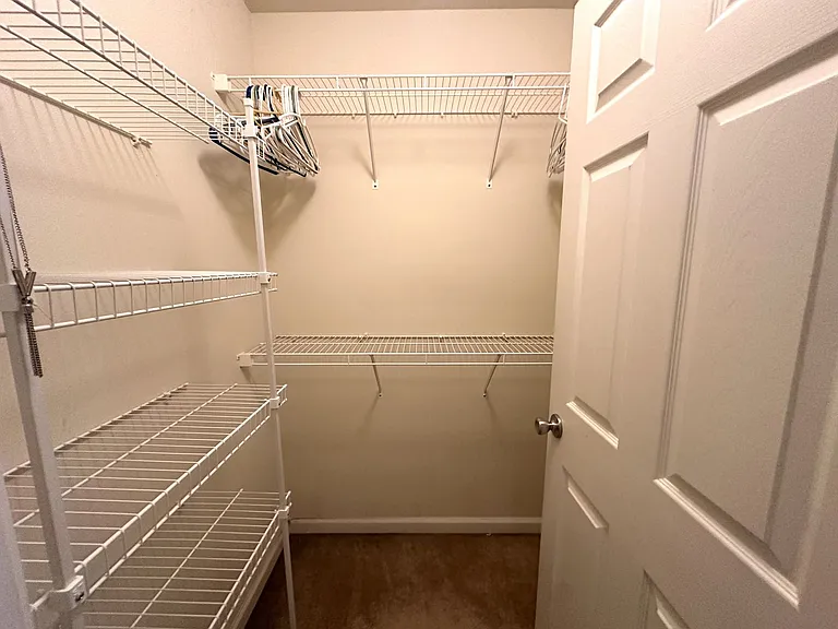 801 Juniper Ct — Photo 11