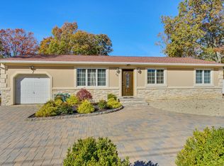 66 Glenn Dr, Brick, NJ 08723