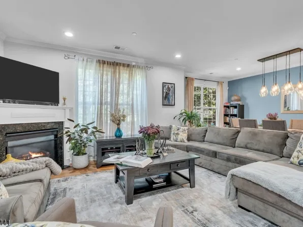 23 Tory Jack Ter, South Bound Brook Boro, NJ 08880