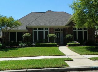 13123 Walnut Lake Rd, Houston, TX 77065