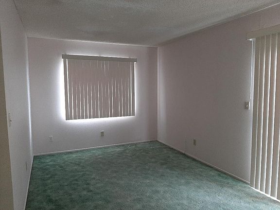 3rd image of 4091 Rexford Dr