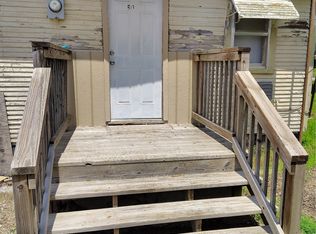 615 N Main St #207, Mount Vernon, MO 65712