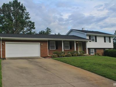 8413 Berry Dr, Evansville, IN, 47710