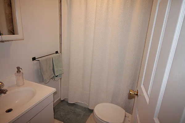 Rented by J Misrahi Realty Corp | media 26