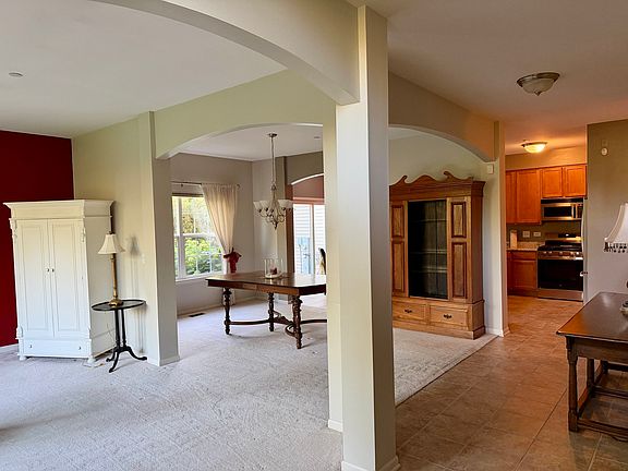 4th image of 2503 Oak Dr #2503