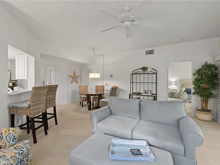 595 Serendipity Dr #595 — Photo 3