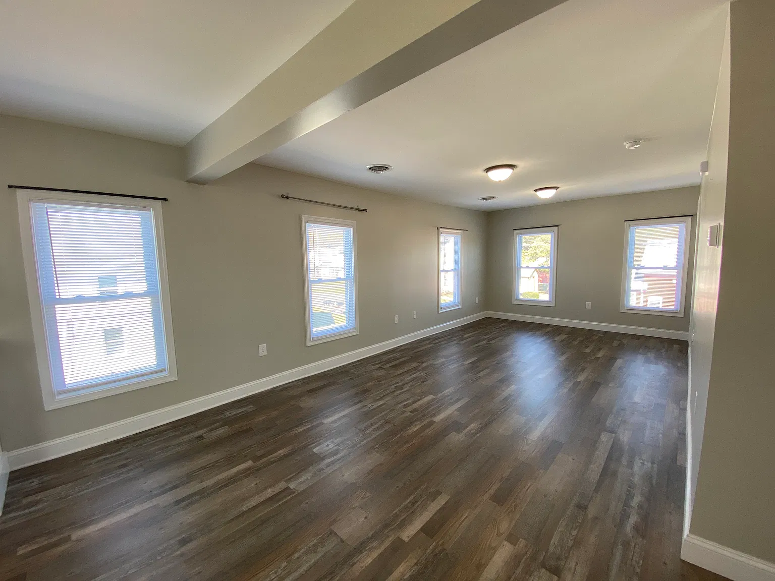 2 bed, $1,250 — Photo 3