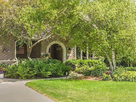 3rd image of 2819 Killarney COURT