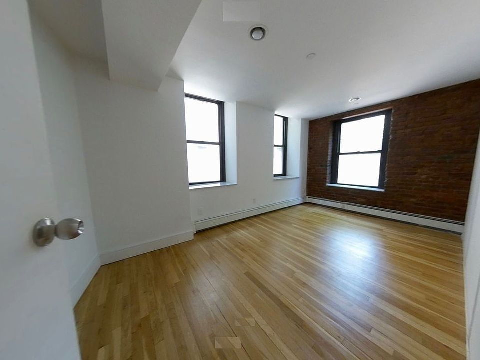 1st image of 264 Water St APT 3C