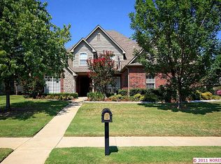 8615 E 103rd St, Tulsa, OK 74133