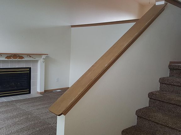 3rd image of 6718 66th St NE