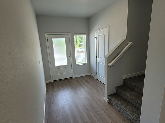 3rd image of 1338 NE 8th Ave