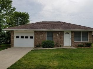 401 Buckingham Dr, London, OH
