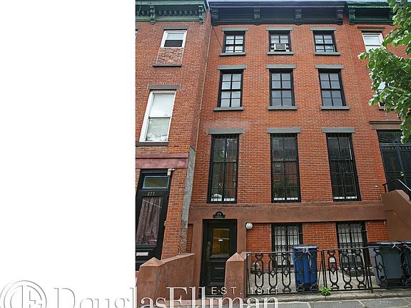 2nd image of 279 Cumberland St APT 2