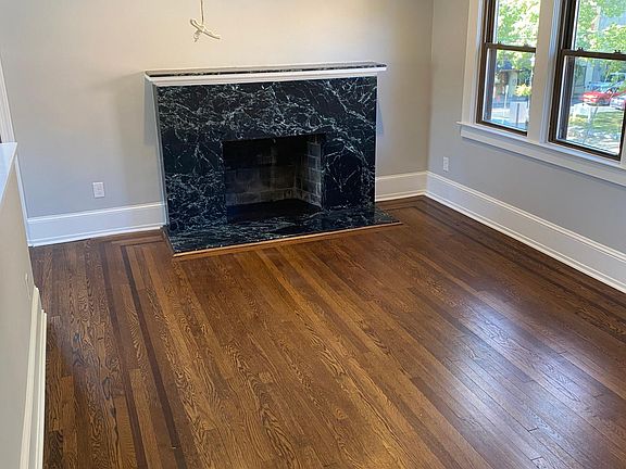 3rd image of 12 Hamilton Pl #12