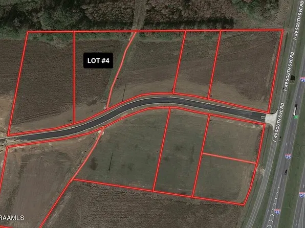 166 Crowne Parc Dr, Opelousas, LA 70570