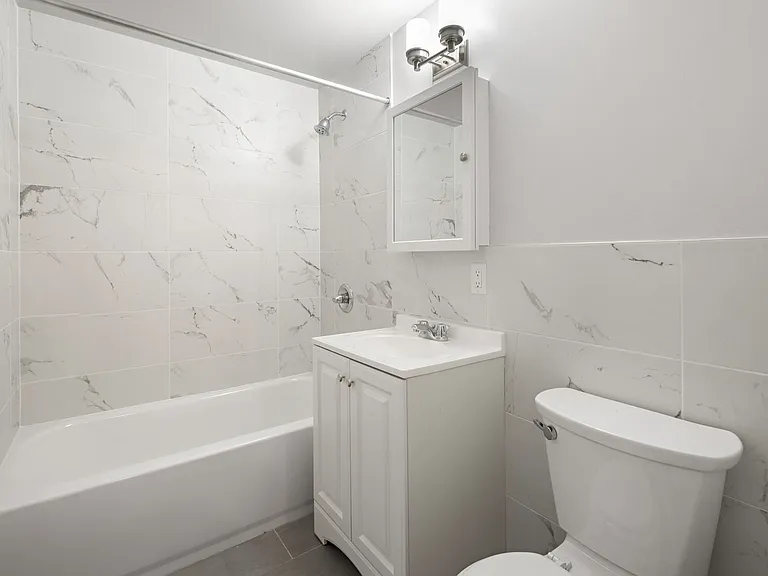 5 Scott Ct #A3 — Photo 6