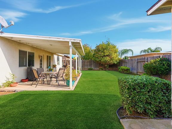 4th image of 5513 La Pinta Maria Dr