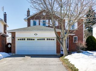 10 Empson Ct, Ajax, ON L1S3Y3