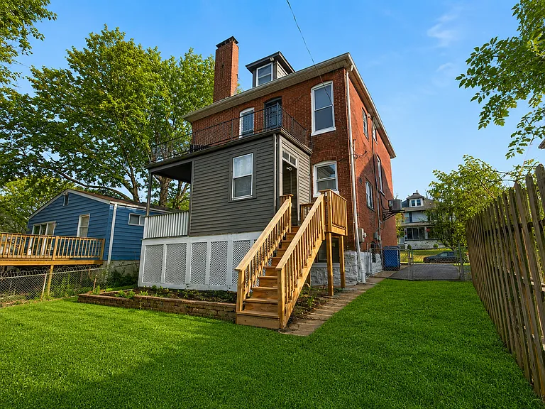 3605 Cambridge Ave — Photo 54