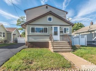 1912 Montgomery St, Rahway, NJ 07065