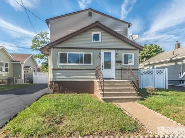 1912 Montgomery St, Rahway, NJ 07065