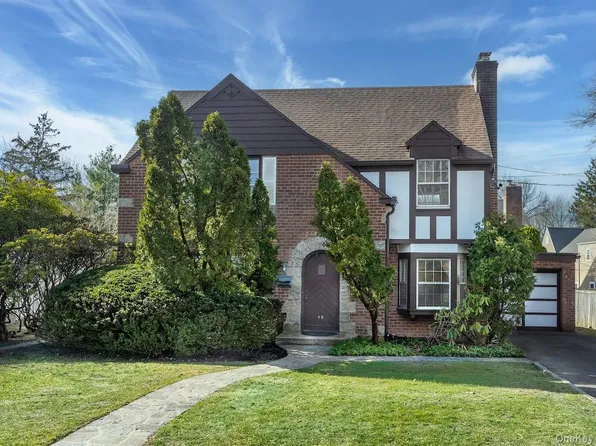 48 Fenwick Road, Hastings-on-Hudson, NY 10706