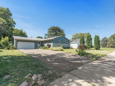 3949 Winnetka Ave N, New Hope, MN, 55427