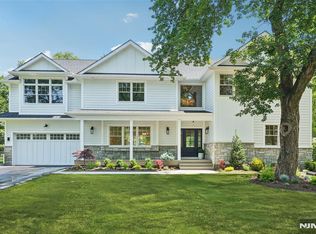 107 Rutland Rd, Glen Rock, NJ 07452