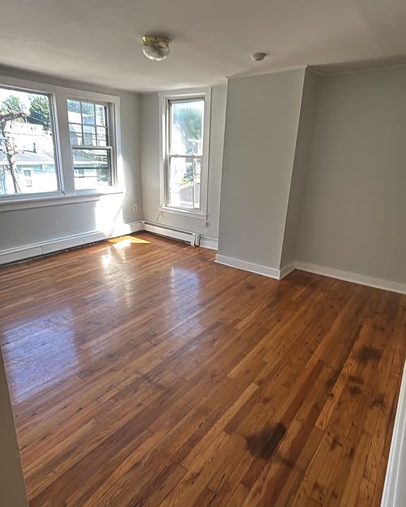 1st image of 61 Otis St #2