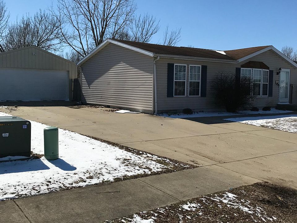 2nd image of 3339 Fall Valley Dr