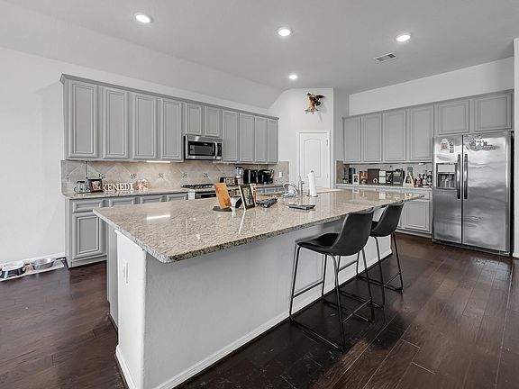 2nd image of 23518 Mantova River Dr