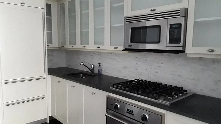 Rented by Level Group | media 1