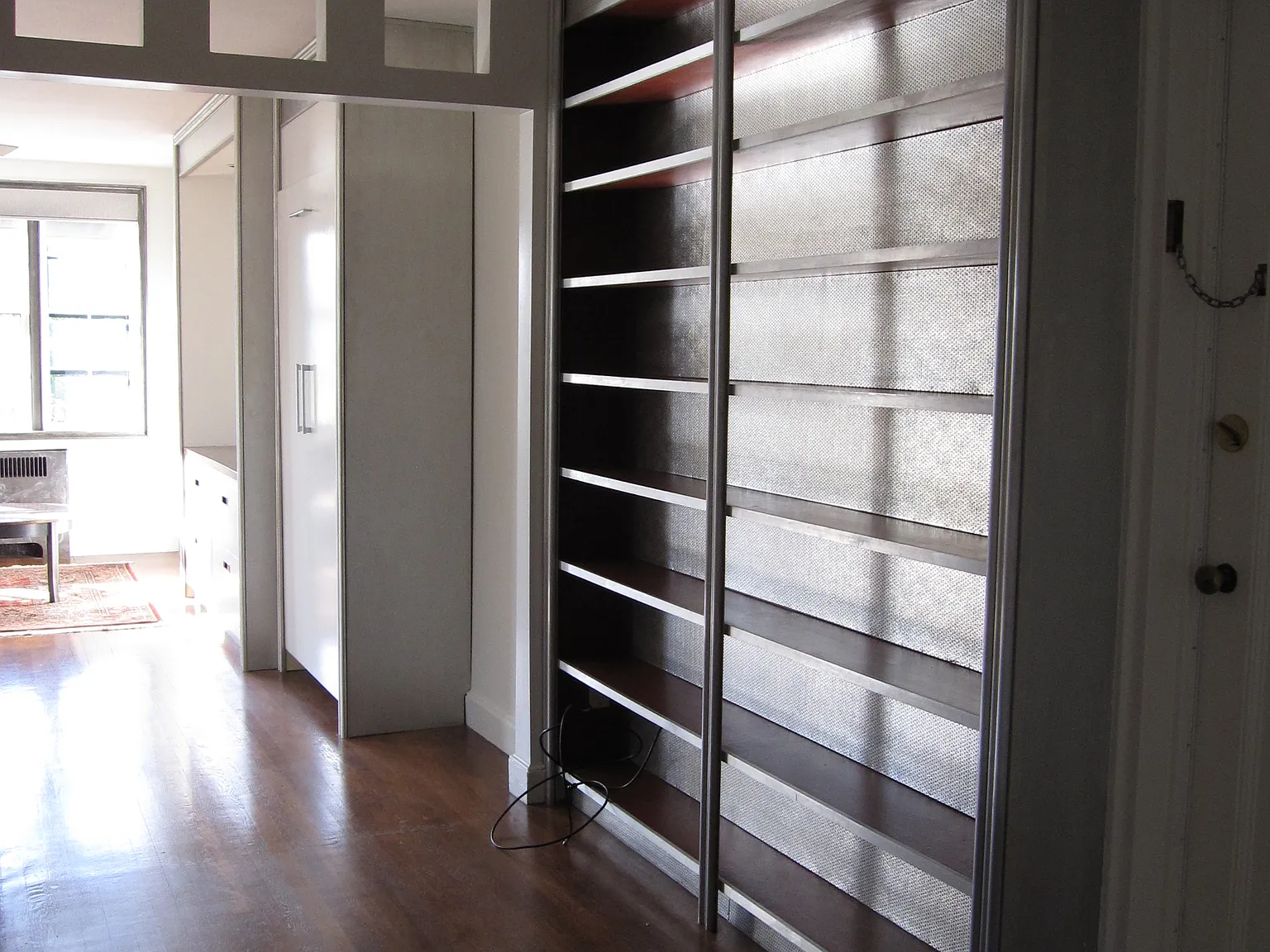 1 bed, 800 sqft, $3,100 — Photo 3