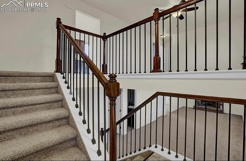 6620 Grand Valley Dr — Photo 2
