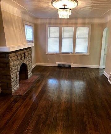 LivingRoom/Fireplace