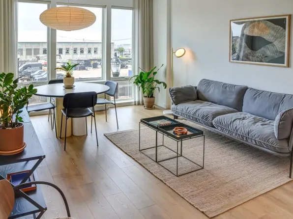 130 Clarke Avenue image 1 of 15