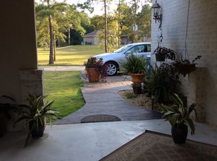 5174 Millhouse Rd, Gulf Shores, AL 36542