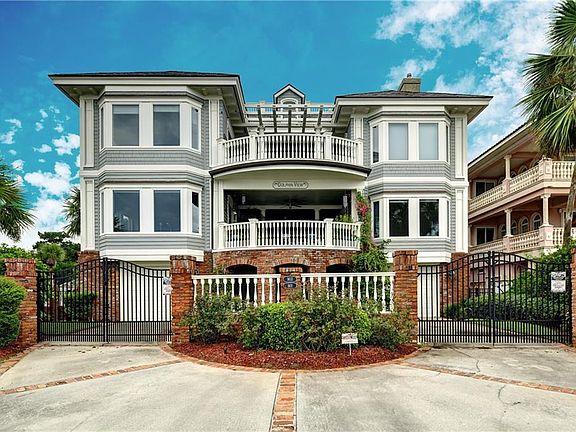 2nd image of 903 Beachview Dr #903