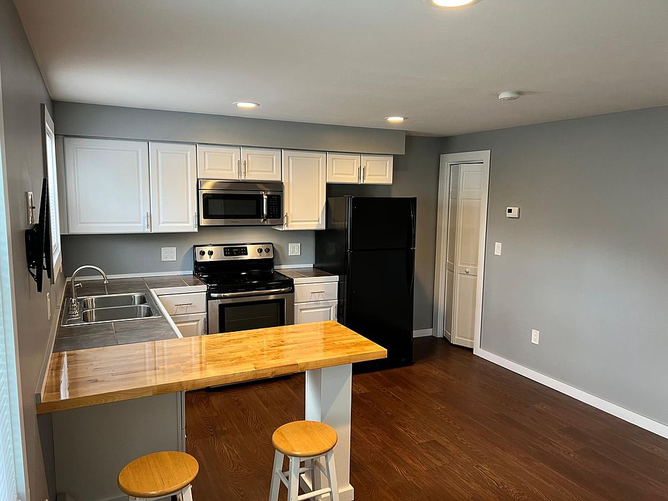 15 Bower St 1, Bangor, ME 04401 Zillow