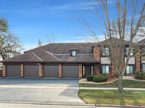 3201 184th St APT 1A, Homewood, IL 60430