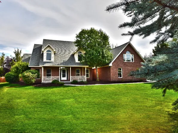 3891 Westminister Pl, Idaho Falls, ID 83404